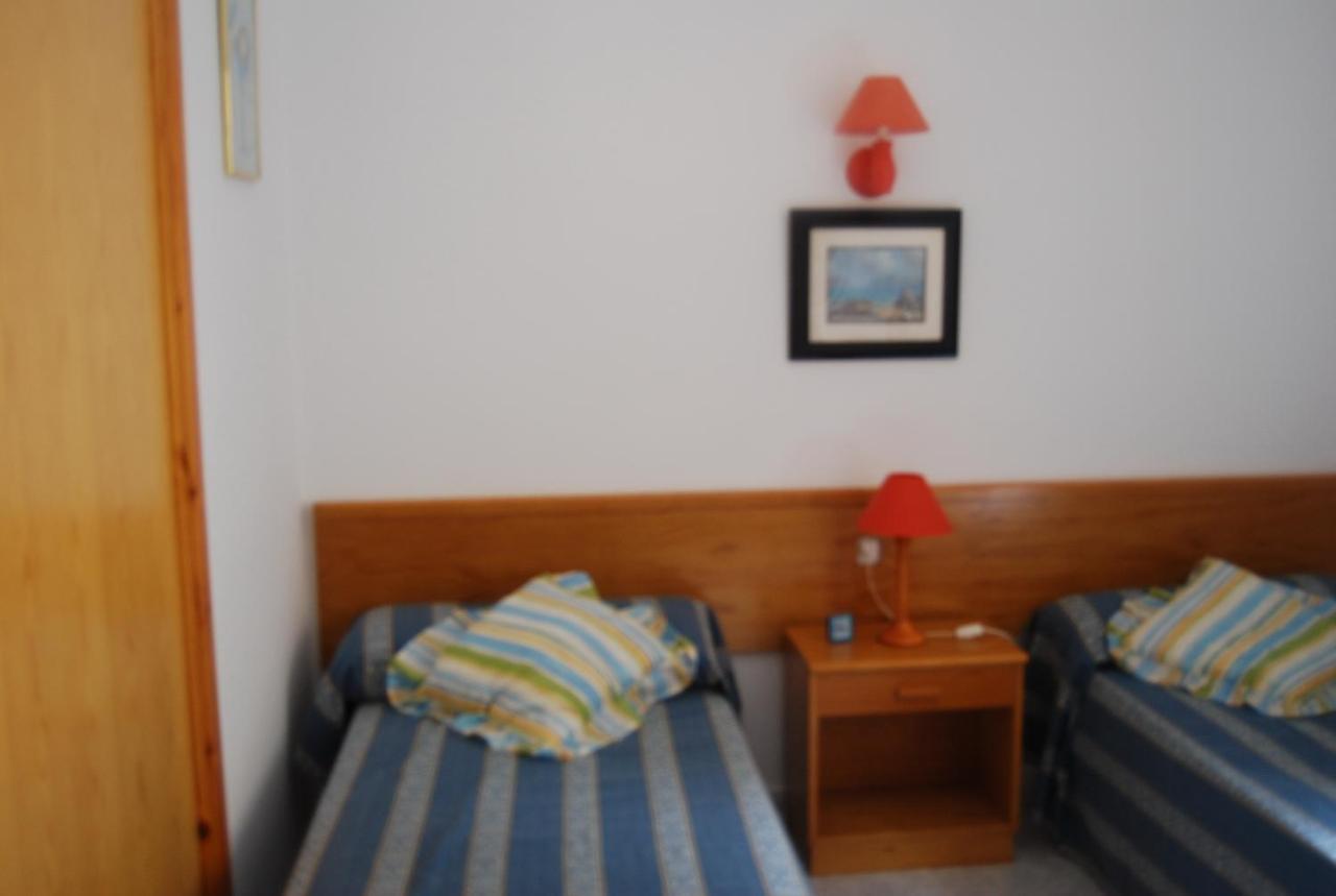 Es Pins Leilighet Cala Blanca  Rom bilde